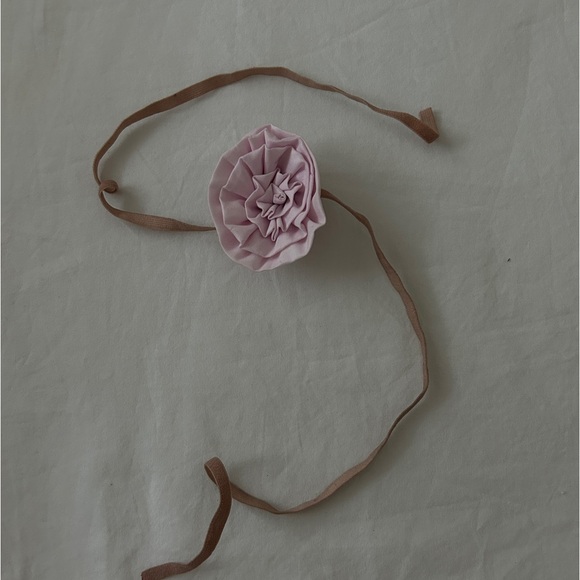Flower choker / accessory - Picture 3 of 5